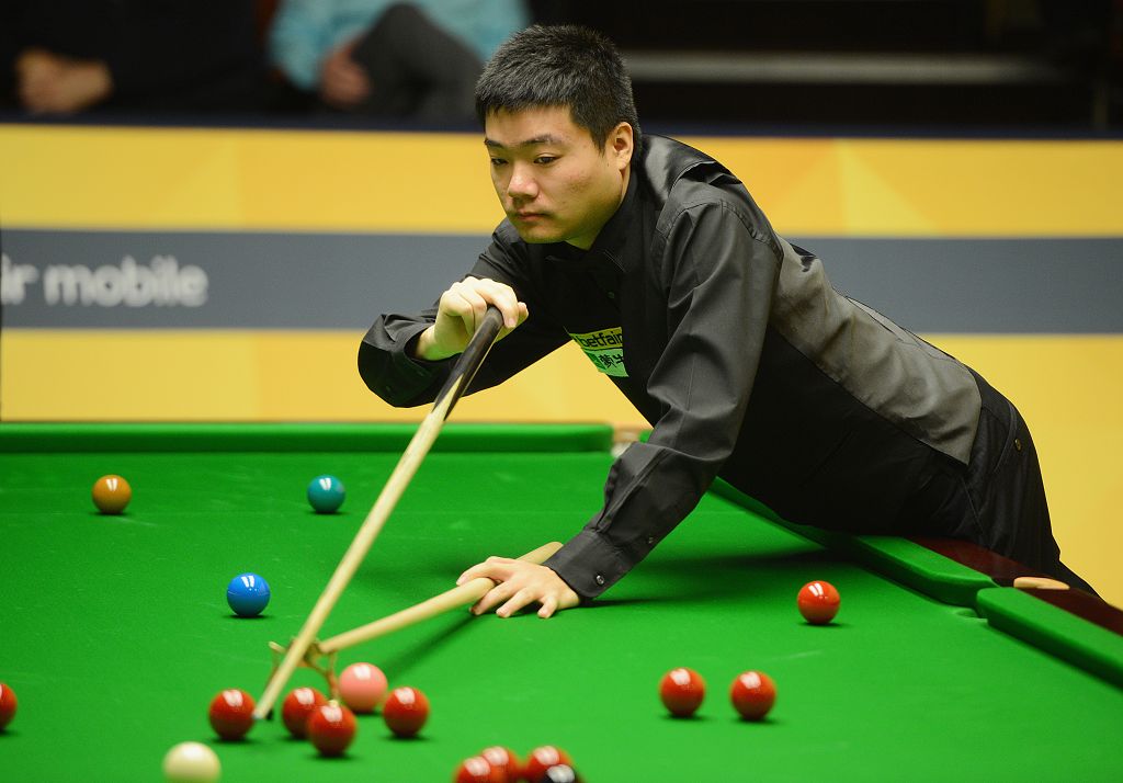 乐部尊重并 乐部尊重并