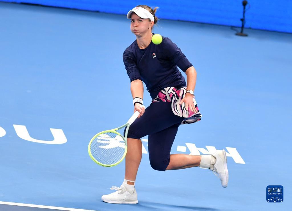 的成功奠定 的成功奠定